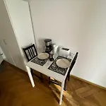 Apartment Au Coeur De Genf