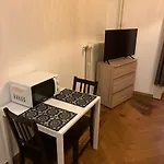 Au Coeur De Apartment